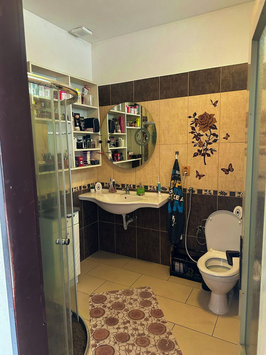 Rodinný dům 3+1 po kompletní rekonstrukci, bazén, pergola s venkovní kuchyní, Blatná
