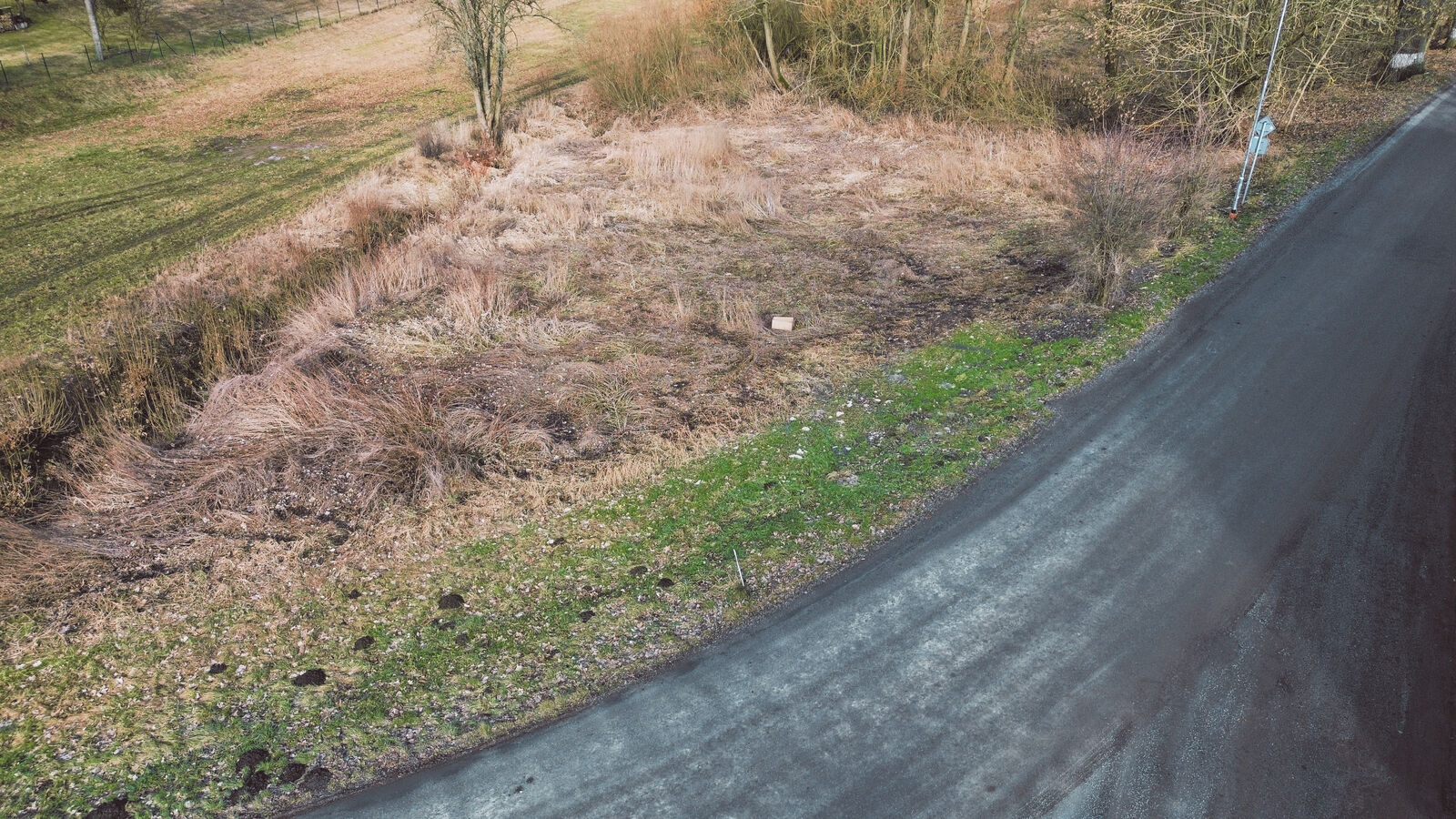 Prodej pozemku-Proseč-Obořiště