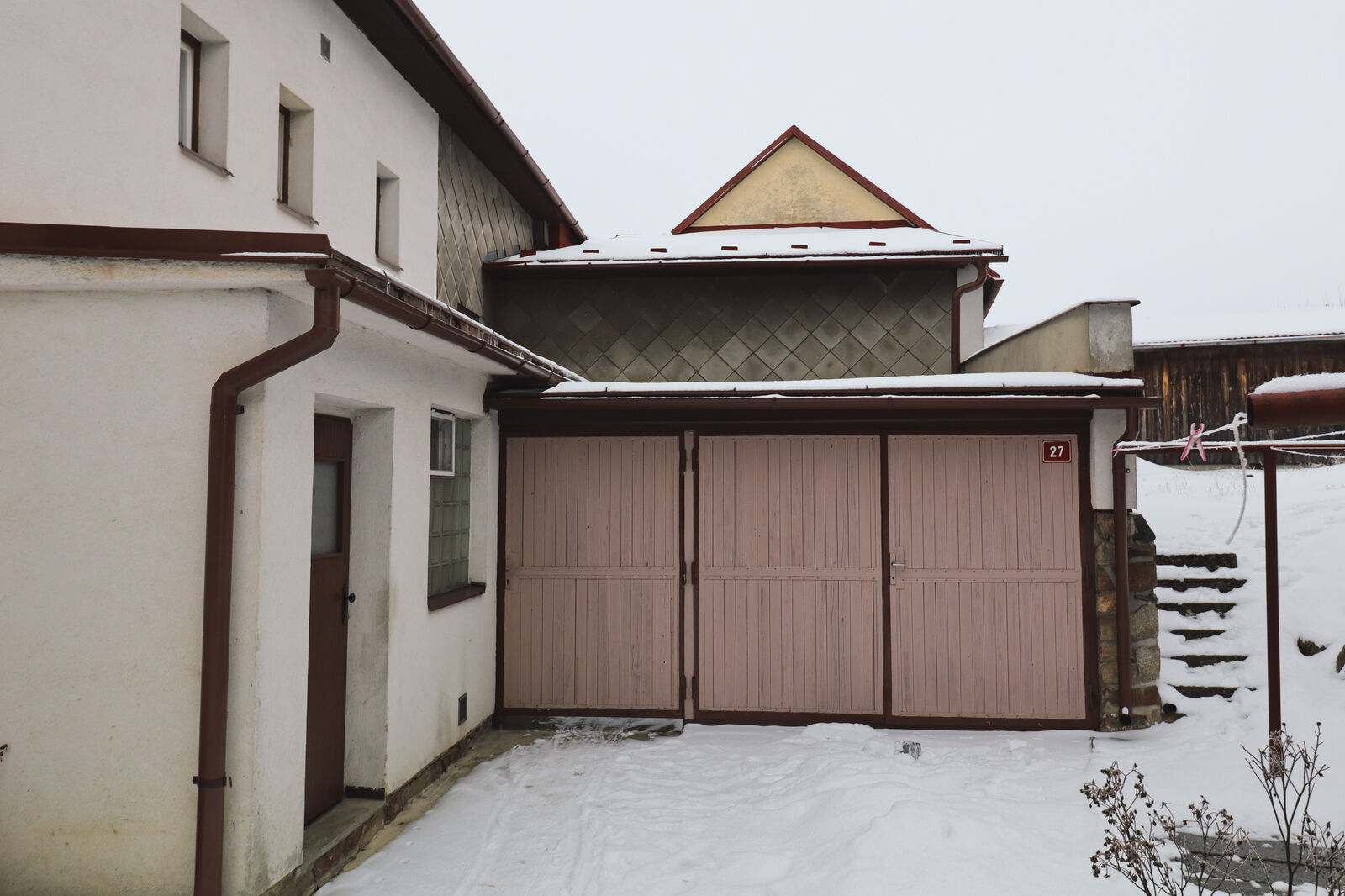 Prodej vícegeneračního rodinného domu / investiční příležitost – Sulkovec, okres Žďár nad Sázavou