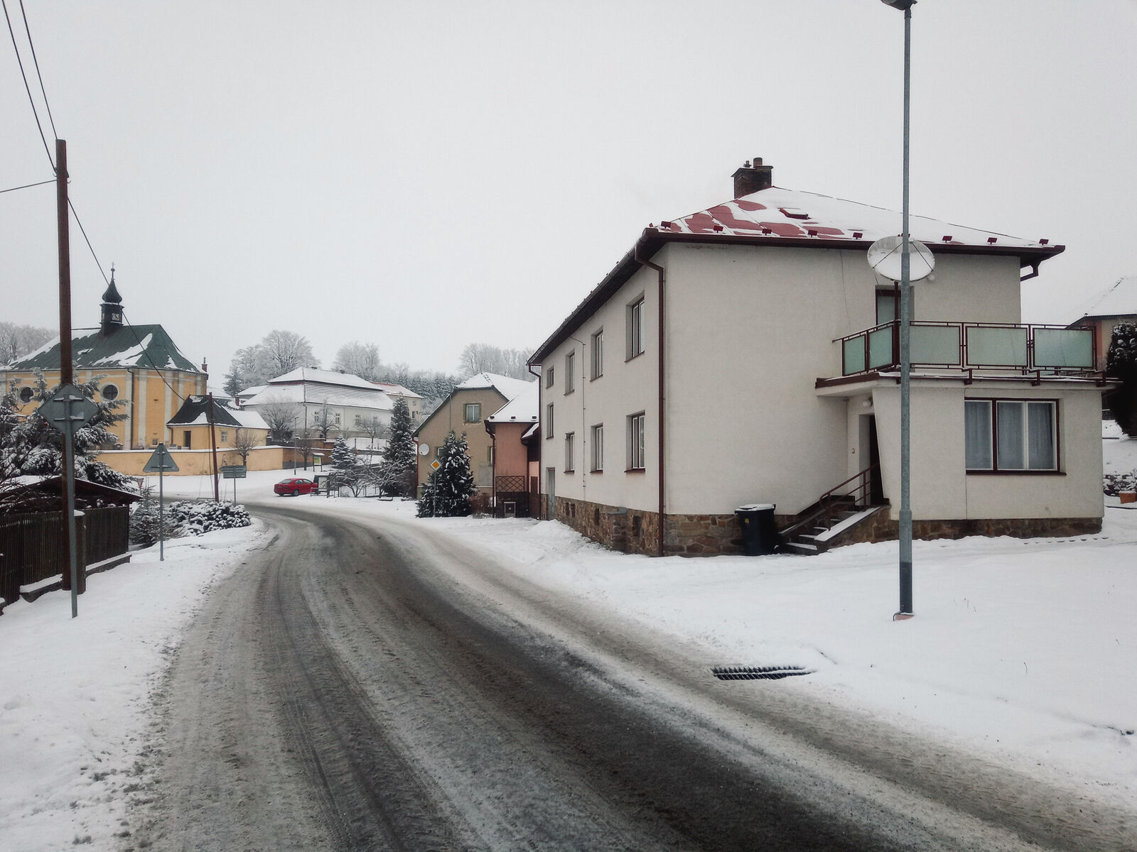 Prodej vícegeneračního rodinného domu / investiční příležitost – Sulkovec, okres Žďár nad Sázavou