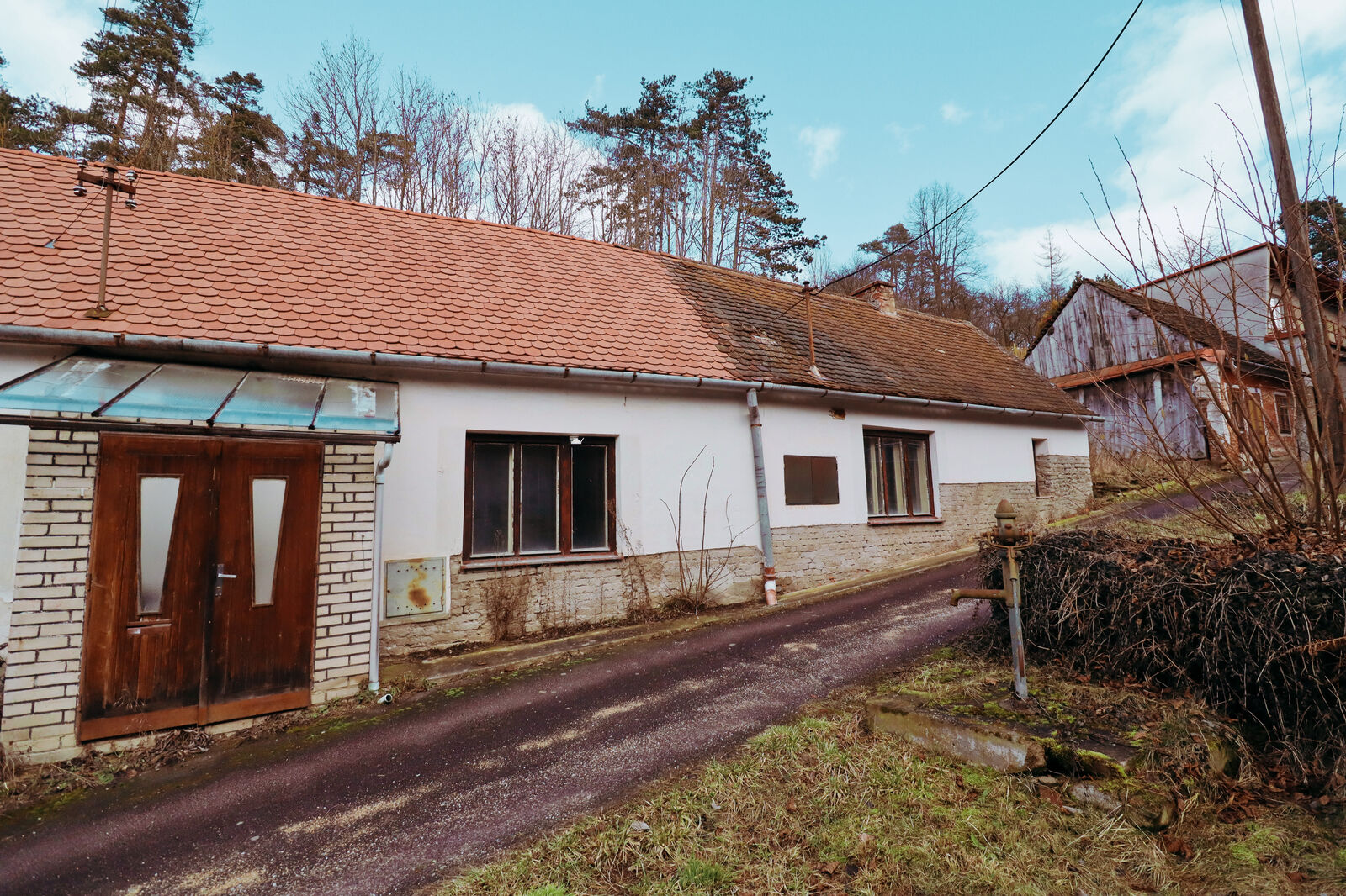 Prodej chalupy k rekonstrukci – Vysočany, okres Znojmo