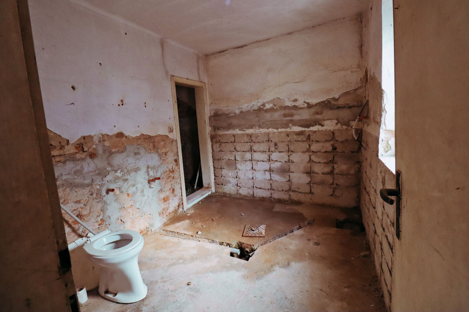 Prodej chalupy k rekonstrukci – Vysočany, okres Znojmo