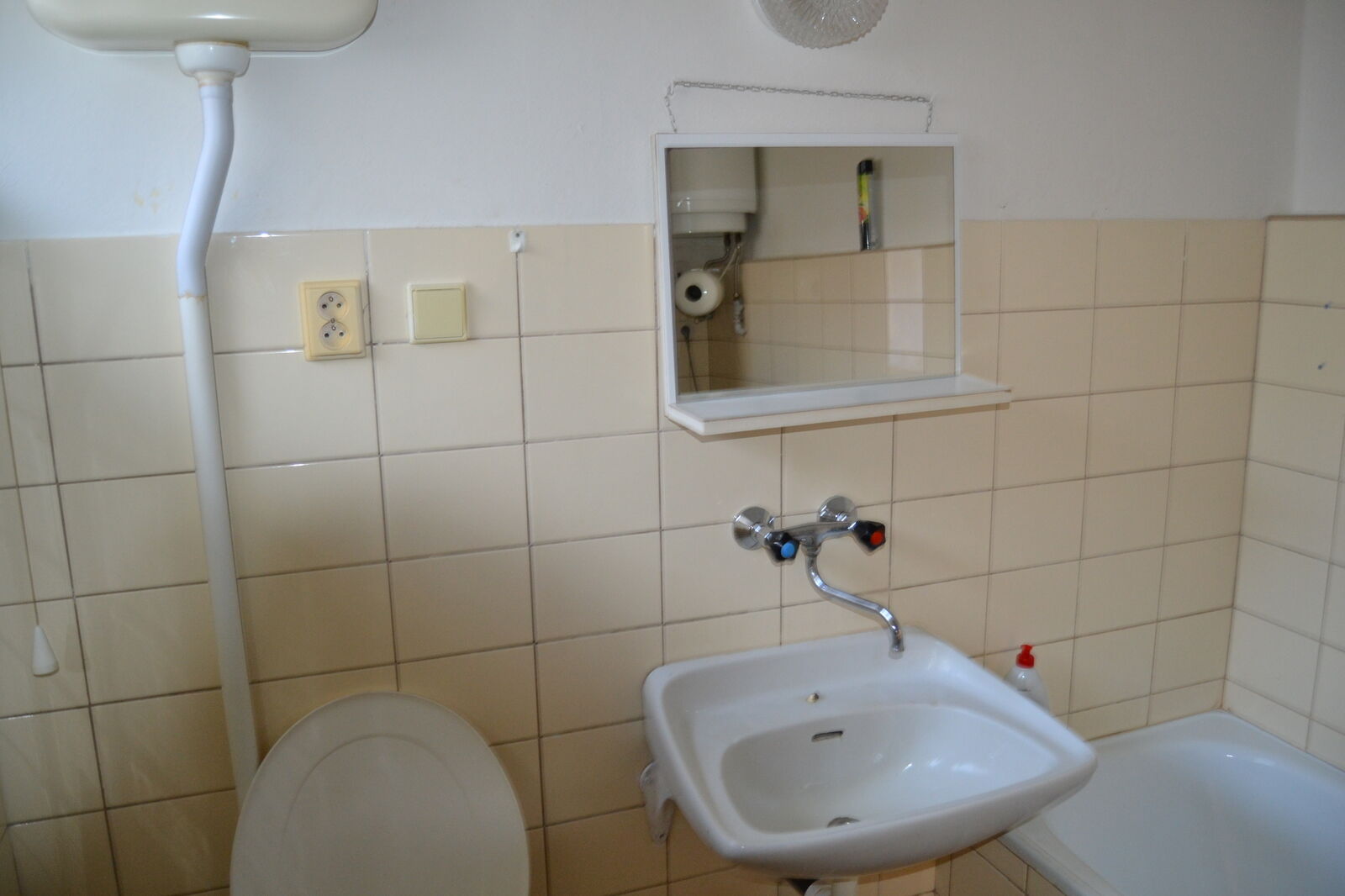 Prodej rodinného domu 3+1 v atraktivní lokalitě blízko náměstí,Slušovice