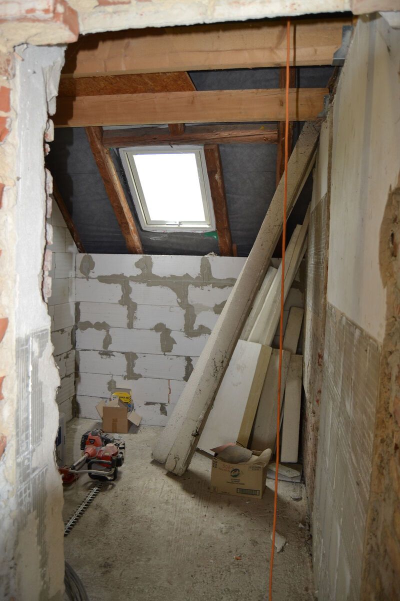 Prodej rodinného domu 6+1, cca 200 m² – Bánov
